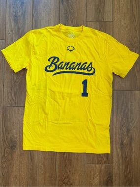 Savannah bananas evoshield tee / men’s medium